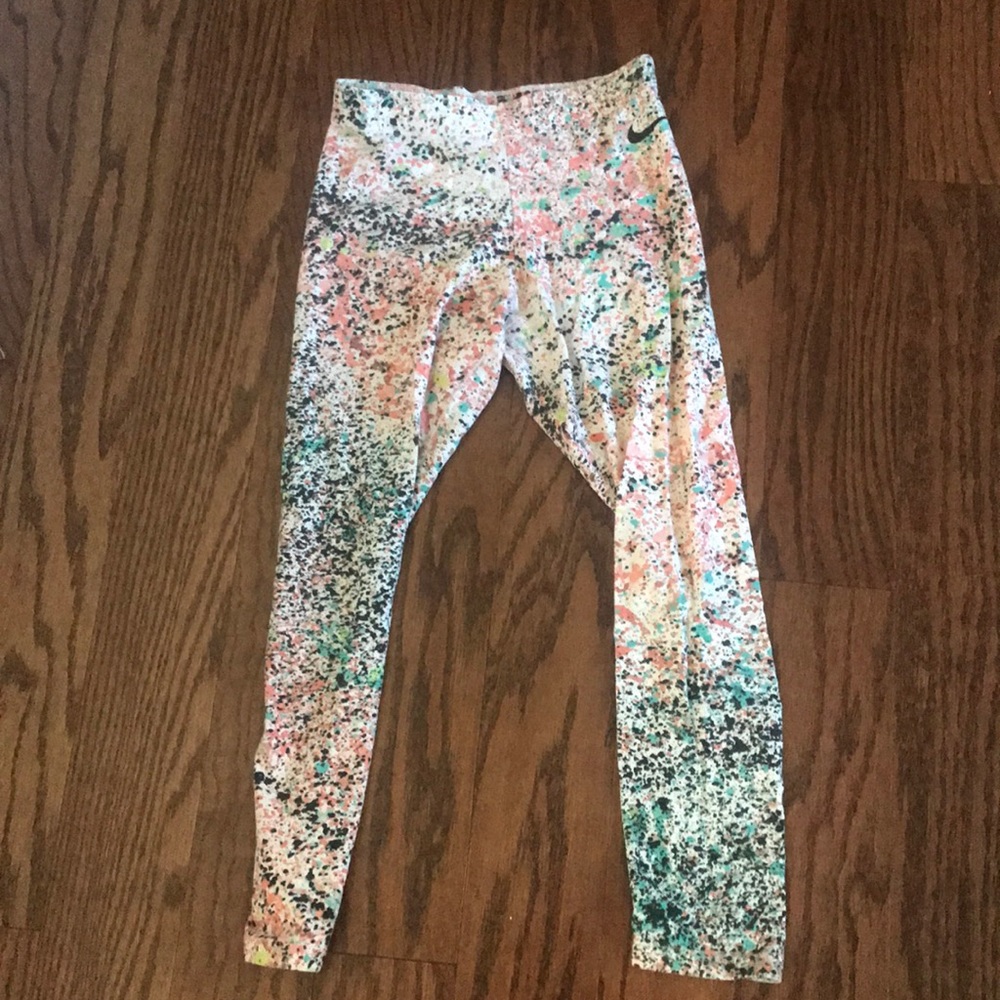 Nike paint splattered workout leggings x small